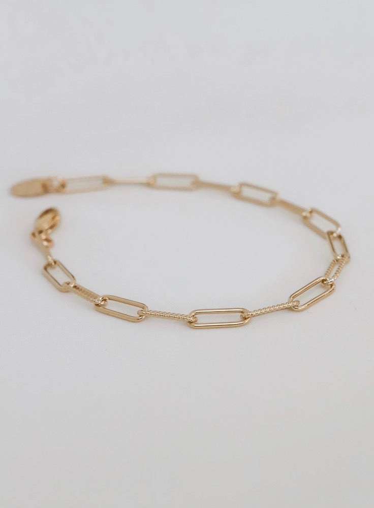 CECILIA CHAIN BRACELET